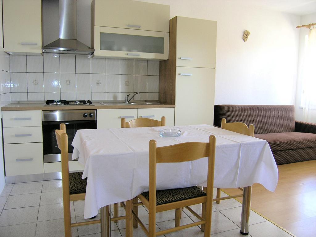Zahija Apartment Krk Habitación foto